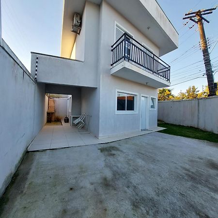 Sobrado Frente Ao Sesc, Wifi 300Mb, 2 Vagas Auto, Cozinha, Churrasqueira, Moderno E Reformado Bertioga Rom bilde